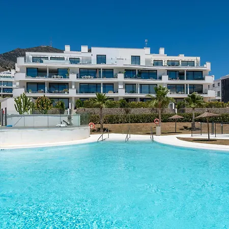 Beautiful 3 Bedroom In Higueron West Apartment Fuengirola